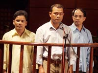 Gây rối, khiếu tố sai sự thật