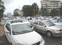 Hơn 1.000 taxi không ai quản lý