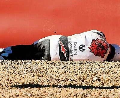 Michael Schumacher gặp tai nạn xe máy