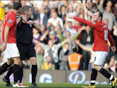 FA xem xét tăng nặng phạt Rooney