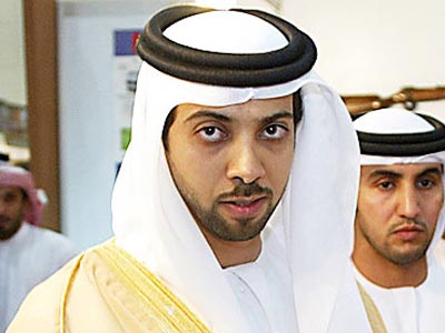 Hoàng tử UAE tra tấn người dã man trên sa mạc