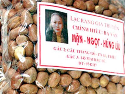 Món ngon: Lạc rang bà Vân