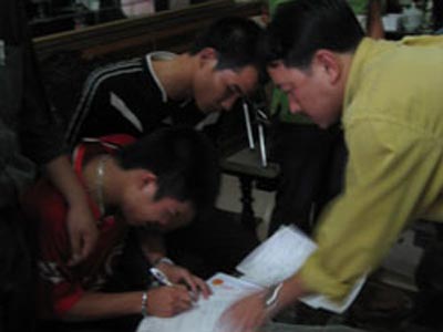 Vụ cắt cổ bảo vệ trong trường học: Thủ phạm là học sinh lớp 12