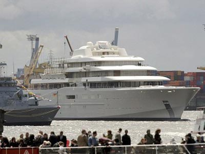 Du thuyền lớn nhất thế giới của Abramovich lộ diện