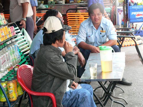 Ai cấm mặc ai, ta cứ vô tư "phì phèo"