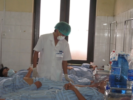 Vắc-xin cúm A/H1N1 vẫn chưa về Việt Nam