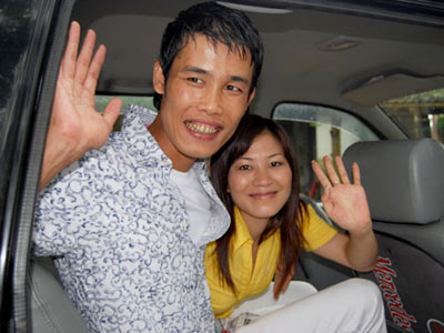 Khán giả phản đối, Hiệp Gà bị hủy show