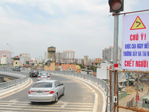 “Cua tử thần” trên cầu Thủ Thiêm