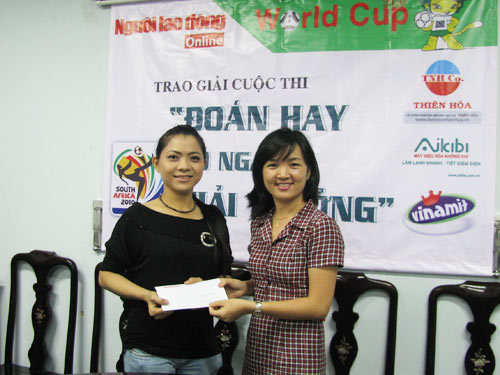 Trao giải cho 7 bạn đọc trúng thưởng