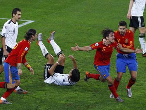 Bay trên bộ khung Barca