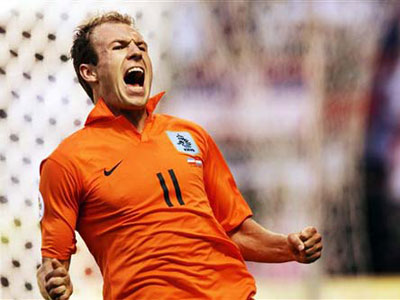 Robben sẵn sàng... chơi xấu để đoạt Cúp