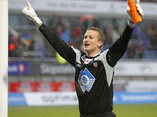 MU chiêu mộ Peter Schmeichel “phiên bản 2”