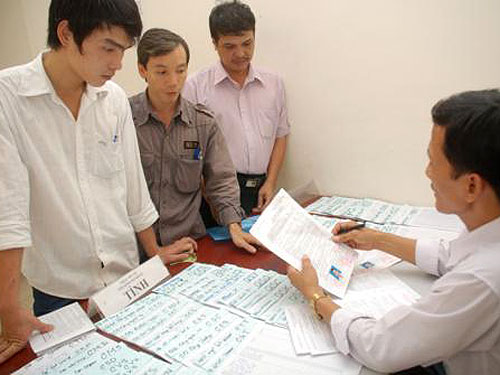 Tự chủ trong tuyển sinh: Nhiều lúng túng!