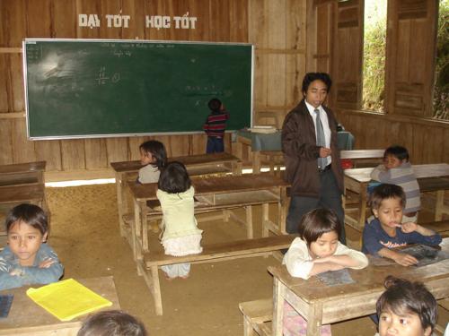 Rất nhiều trường học không có thưởng Tết