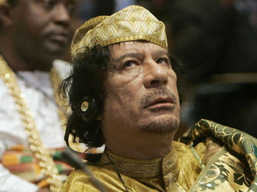 Ông Gaddafi dọa sẽ liên minh với... Al-Qaeda