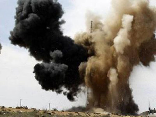Đến lượt dân thường Libya cầm súng
