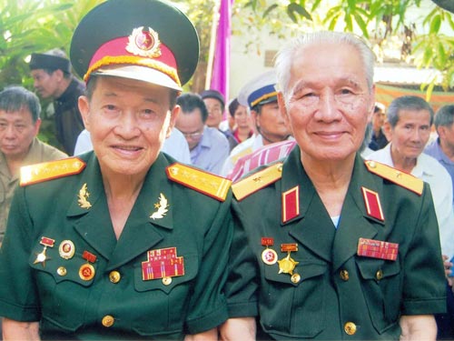 Cụm tình báo huyền thoại: Anh hùng thầm lặng