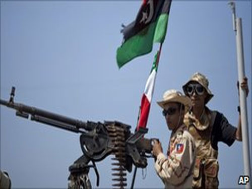 Phe nổi dậy ở Libya cần được "bơm" 3 tỉ USD