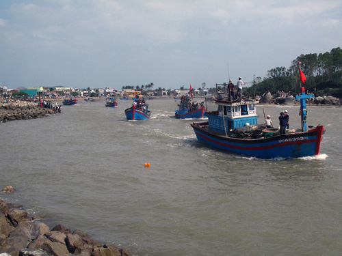 Chiếm lĩnh không gian biển