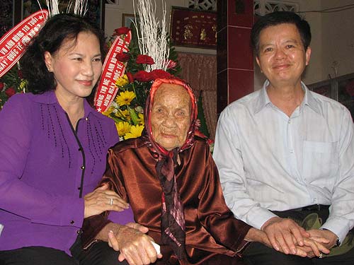 Mẹ Việt Nam anh hùng Trần Thị Viết qua đời