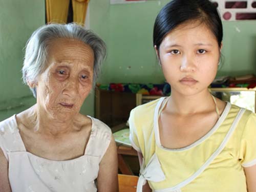 Làng câu mực Trường Sa