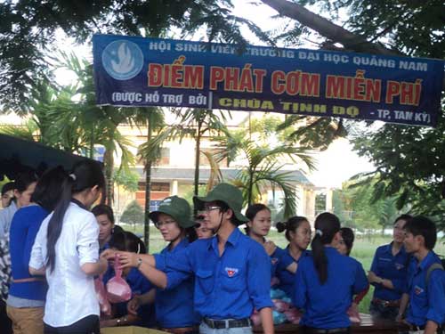 4.500 suất cơm miễn phí
