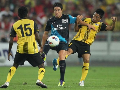 Wenger sẵn sàng đốt tiền vì Nasri