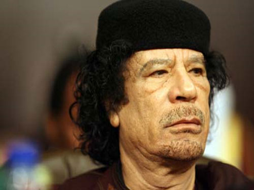 Anh: Đại tá Gaddafi có thể ở lại Libya