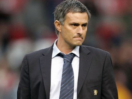 Mourinho quyết kháng án phạt của UEFA
