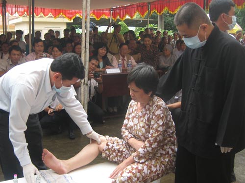 Chưa thể kết luận hiệu quả chữa bệnh của “thần y” Yên