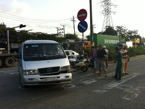 TPHCM: Hung thần xe ben lại cán chết người