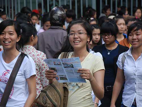 Không hạ điểm sàn