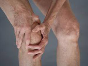 Tàn phế vì tự đến nhà y sĩ tiêm thuốc