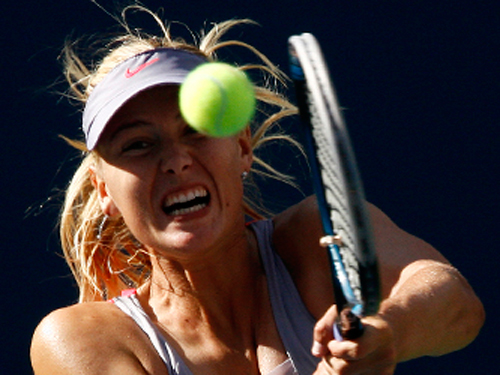 US Open 31-8: Sharapova “dễ thở”, căng cho Venus