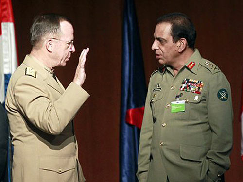 Mỹ lo Pakistan “chơi” với Haqqani