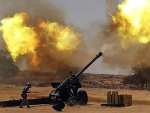 Hai phe Libya giao tranh dữ dội