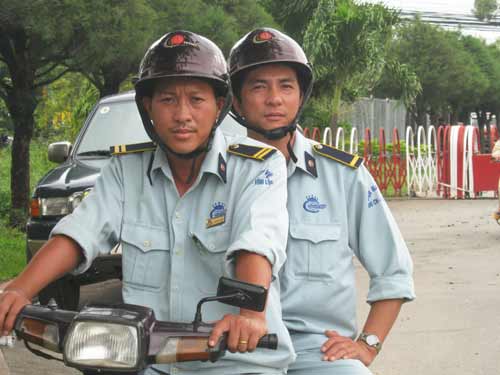 Vào Đảng để cống hiến