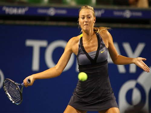 Sharapova vất vả vào vòng 3 giải WTA Tokyo