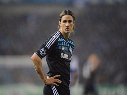 Torres lại thành kẻ “vô duyên”