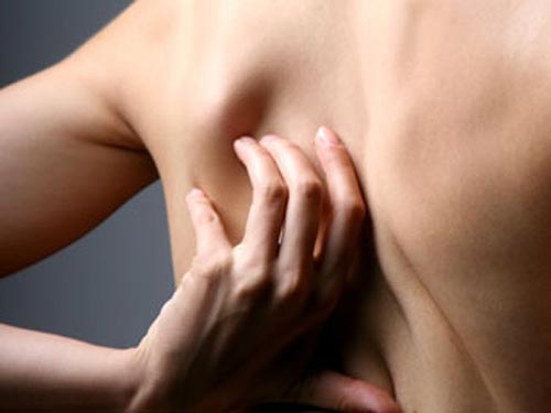 Mùa đông, tắm nhiều dễ ngứa