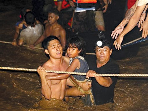 Philippines: 436 người chết vì bão Washi