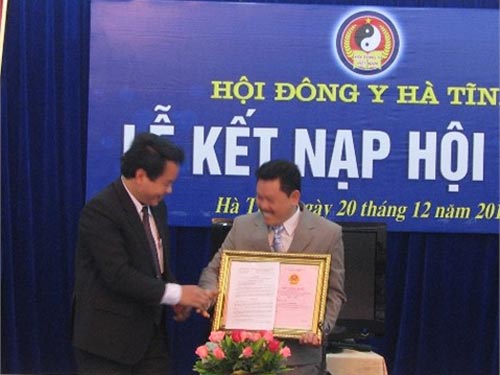 Lương y Võ Hoàng Yên đã có giấy phép hành nghề