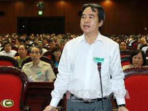 20 tỉ USD bị chôn chặt vào vàng