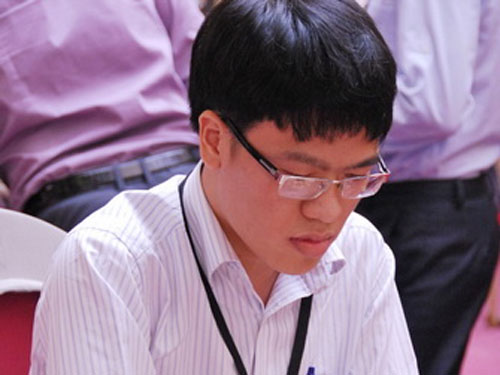 Giải cờ vua các ĐKT Furajha: Quang Liêm thua bất ngờ