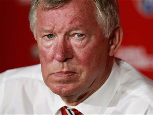 Sir Alex cảnh báo Wayne Rooney