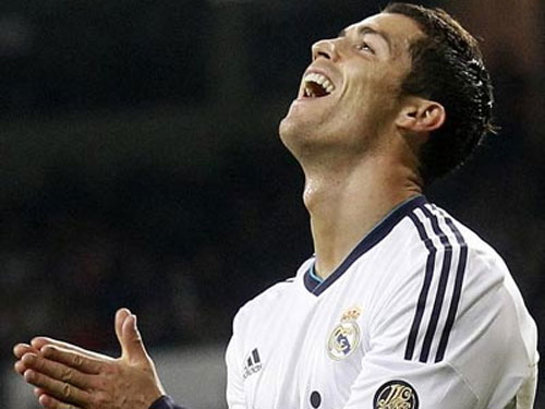 Ronaldo: "Khiêm tốn giúp tôi lên đến đỉnh cao trong sự nghiệp"