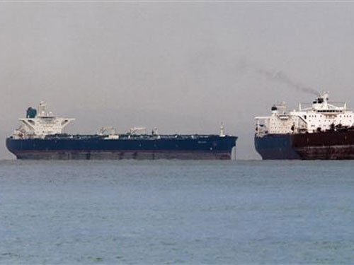 Xuất khẩu dầu Iran đột ngột nhảy vọt nhờ Trung Quốc