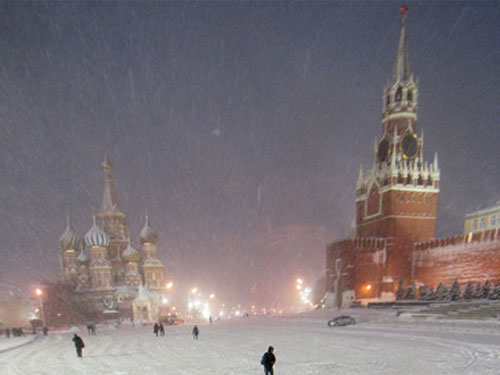 Tuyết dày chưa từng thấy ở Moscow trong 100 năm qua