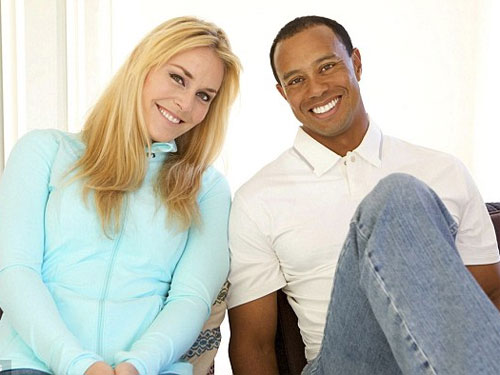 Tiger Woods khoe tình mới