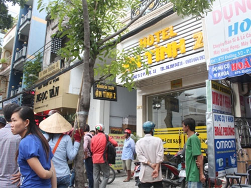 Nghi can giết người yêu tự tử trong khách sạn